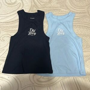 Old navy cropped tanks
